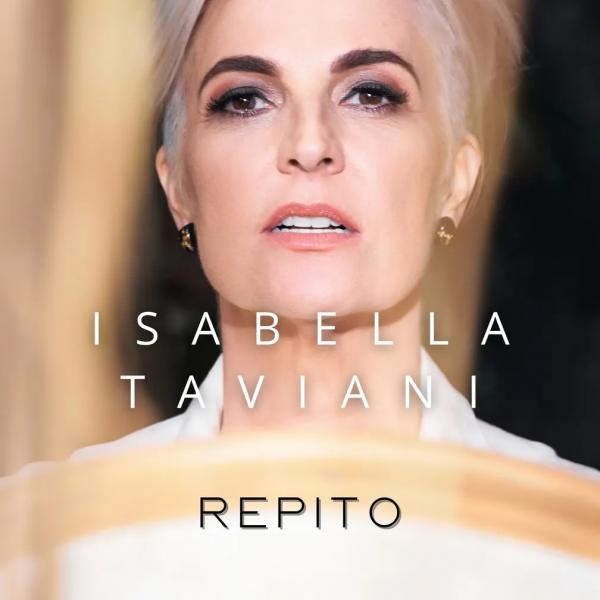 Isabella Taviani experimenta a leveza ao retomar discografia com o single "Repito"