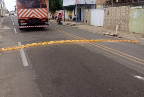 Superintendência de Trânsito de Floriano sinaliza principais vias da cidade.(Imagem:Secom)