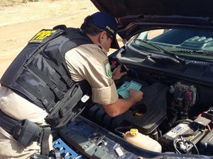 Operação apreende carros roubados vendidos por até R$ 6 mil no PI e BA