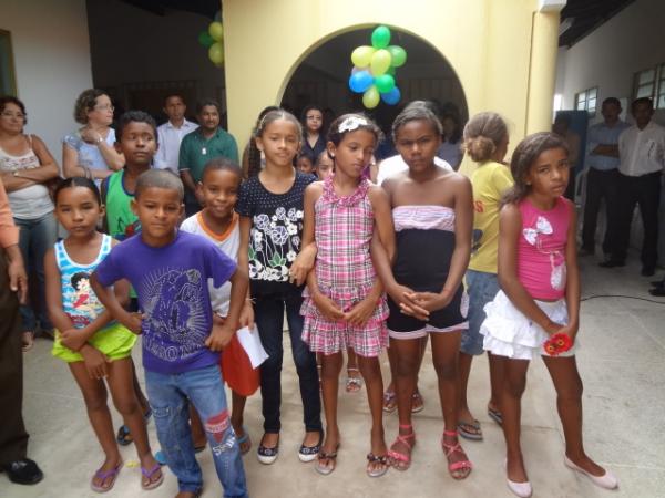 Inaugura&ccedil;&atilde;o de amplia&ccedil;&atilde;o da Escola Municipal Binu Le&atilde;o.(Imagem: FlorianoNews)