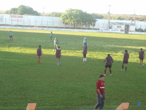 Sele&ccedil;&atilde;o Feminina de Floriano estrear&aacute; na 4&ordf; edi&ccedil;&atilde;o do Campeonato Piauiense.(Imagem:FlorianoNews)