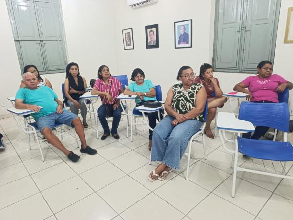 PCdoB de Floriano realiza encontro político com participação da deputada Elisângela Moura(Imagem:FlorianoNews)