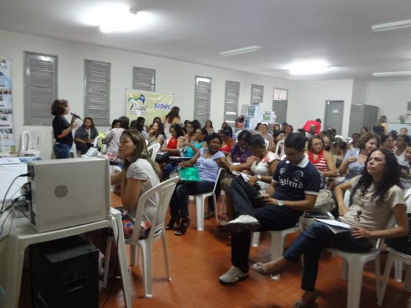 SEDUC orienta gestores sobre PDE Interativo e Prêmio Gestão Escolar
