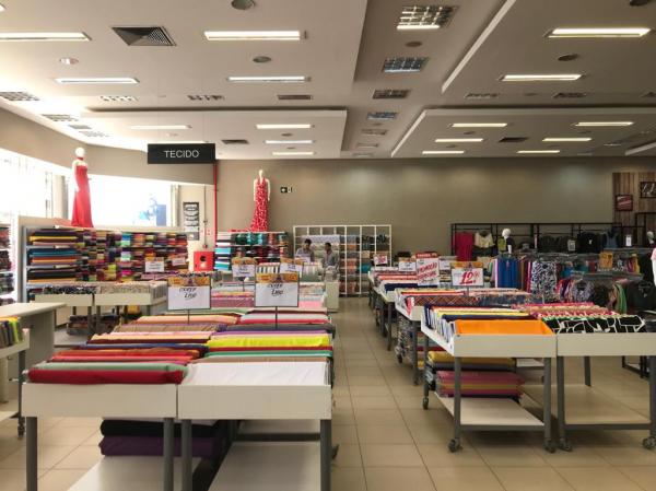 Armaz&eacute;m Para&iacute;ba reinaugura setor de moda em um evento especial de transforma&ccedil;&atilde;o e ofertas(Imagem:FlorianoNews)