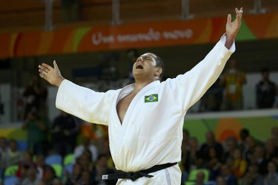 Rafael Silva conquista medalha de bronze no judô