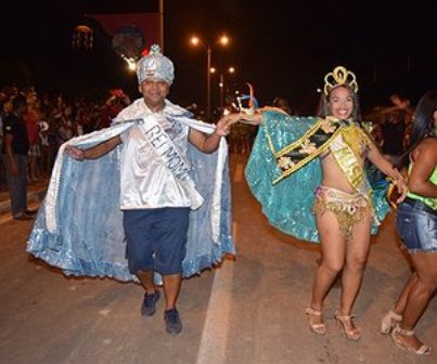 Público aprova nova estrutura do Carnaval de Floriano