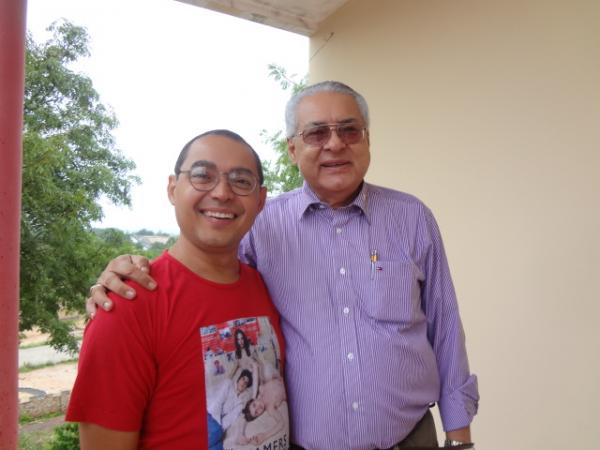 Jos&eacute; Le&atilde;o acompanhado de C&eacute;sar Crispim.(Imagem:FlorianoNews)