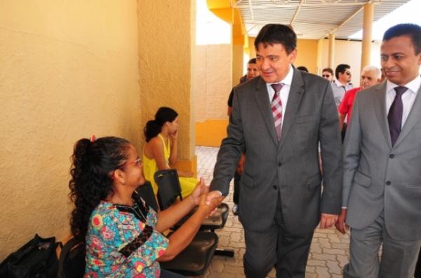 O governador garantiu que o Centro poder&aacute; referenciar outros munic&iacute;pios do estado.(Imagem:Francisco Leal)
