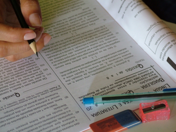 Governo lança concurso público para professor efetivo