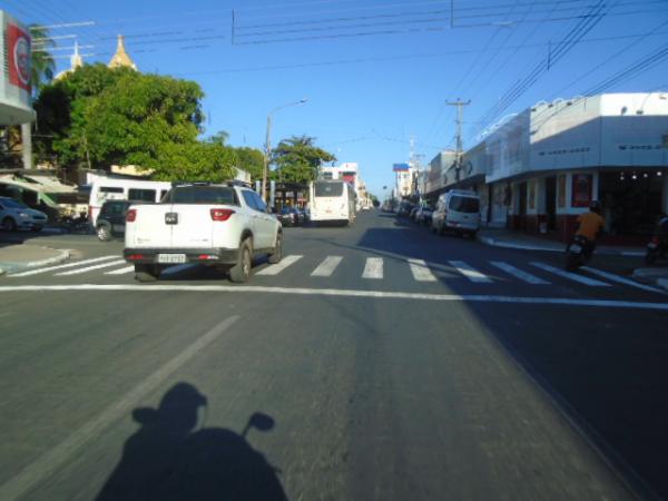 Comércio de Floriano fecha no aniversário da cidade.(Imagem:FlorianoNews)