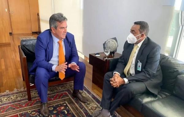 Prefeito Joel Rodrigues e ministro da Casa Civil, Ciro Nogueira.(Imagem:Reprodu&ccedil;&atilde;o)