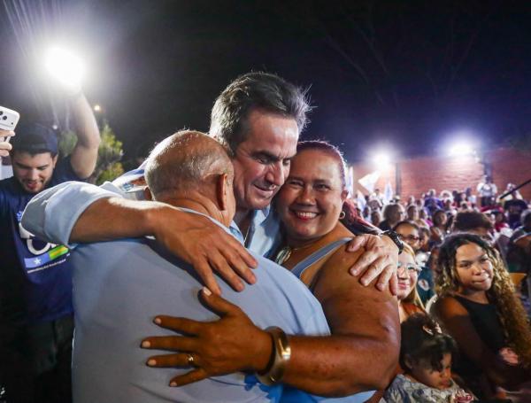 Ciro participa de eventos com multidão e diz ter orgulho de ser o