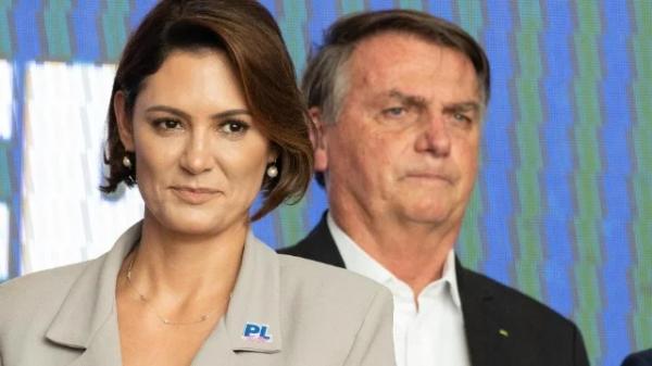 "Estou às ordens, capitão", diz Michelle após a condenação de Bolsonaro