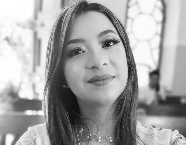 A Polícia Civil do Piauí deu início à investigação que apura a morte da professora Wana Sara Cavalcante Henrique que teve o carro arrastado, durante temporal, para uma cratera que(Imagem:Reprodução)