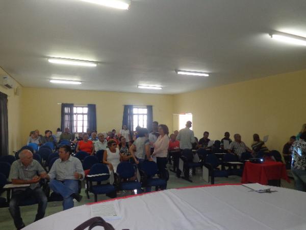 Palestra esclarece dúvidas sobre nova proposta da reforma da previdência.(Imagem:FlorianoNews)