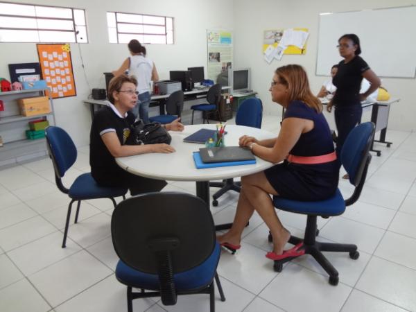 Floriano recebe comiss&atilde;o de sele&ccedil;&atilde;o do II Pr&ecirc;mio Experi&ecirc;ncias Educacionais Inclusivas.(Imagem:FlorianoNews)