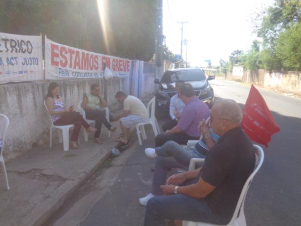 Servidores da Eletrobrás de Floriano aderem a paralisação nacional.(Imagem:FlorianoNews)