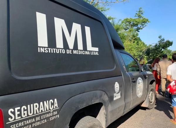 Adolescente é suspeita de matar companheiro após ser agredida com bebê no colo em Bertolínia