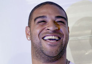 Corinthians vai apresentar Adriano à torcida no domingo