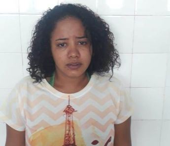 Mulher é detida por tráfico de drogas Floriano