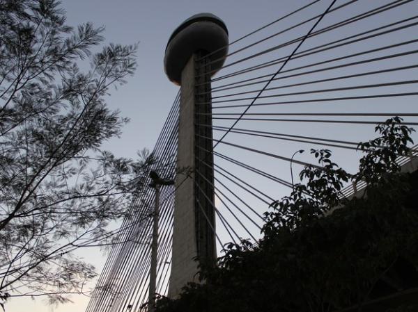 Criminosos já levaram R$ 70 mil em cabos da Ponte Estaiada de Teresina