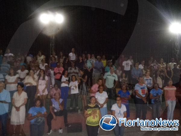 Feriado de Nossa Senhora das Gra&ccedil;as teve prociss&atilde;o e missa em Floriano. (Imagem:FlorianoNews)