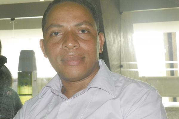 Prefeito Joel de Lima é denunciado ao Tribunal de Contas